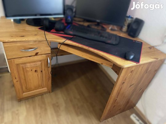Sarok íróasztal (tömör fa)