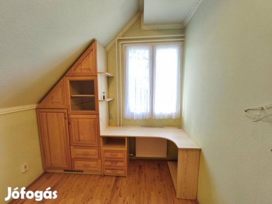 Sarok íróasztal szekrénnyel
