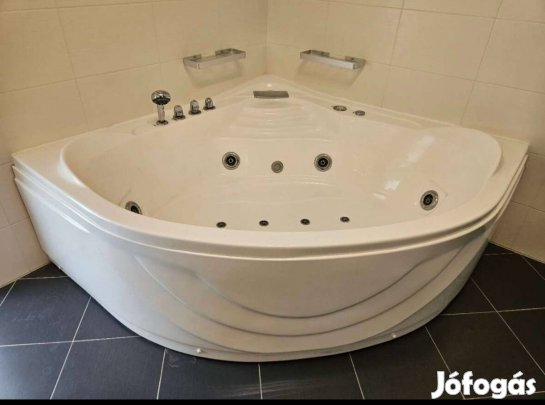 Sarok jakuzzi / hidromasszázs fürdőszoba sarok kád eladó