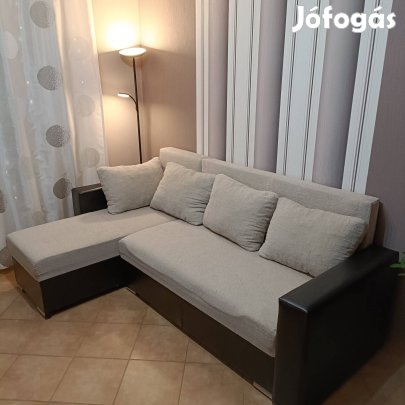 Sarok kanapé eladó!
