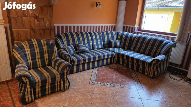 Sarok kanapé fotellel