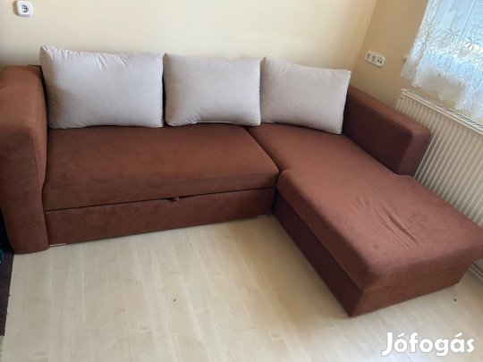 Sarok ülőgarnítura
