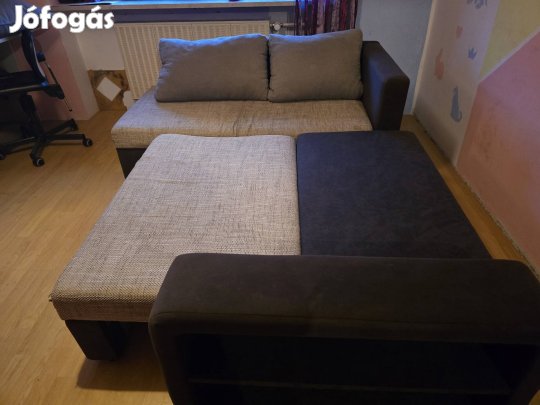 Sarokkanapé alvásfunkcióval