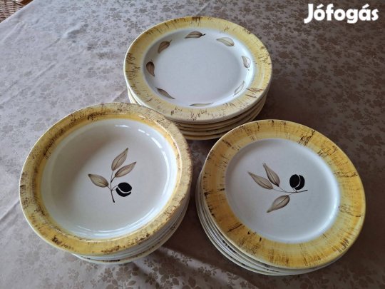 Sárospataki manufaktúra olivás készlet, tányérok 18 db