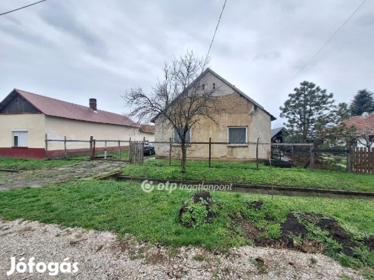 Sárrétudvarii 62 nm-es ház eladó