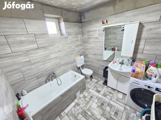 Sárszentágotai 78 nm-es ház eladó