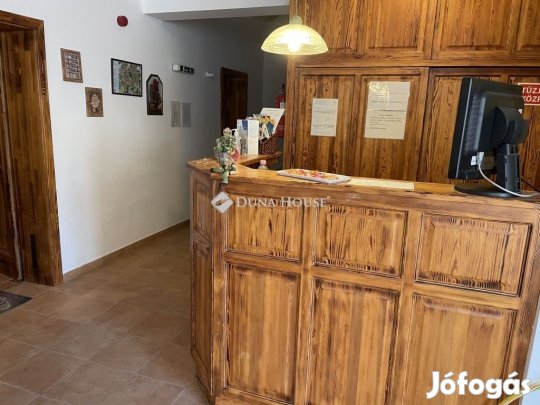 Sárvári 1100 nm-es ház eladó