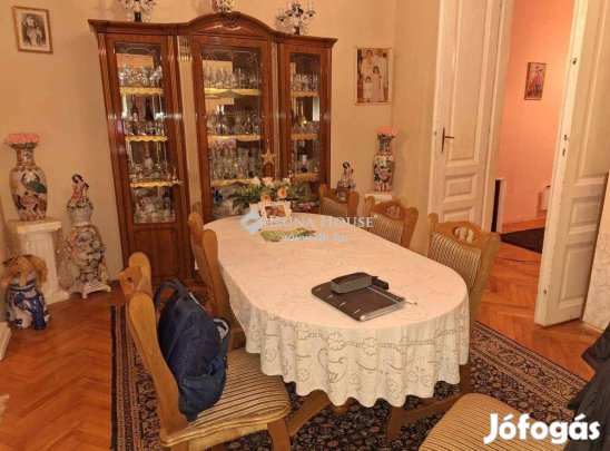 Sárvári 116 nm-es lakás eladó #4553193