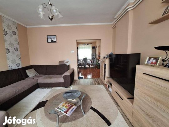 Sárvári eladó 104 nm-es ház #4930117