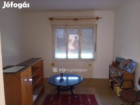 Sásd - Hörnyék részén 67 nm családi ház eladó !