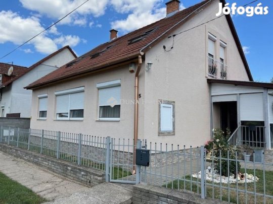 Sásdi 150 nm-es ház eladó