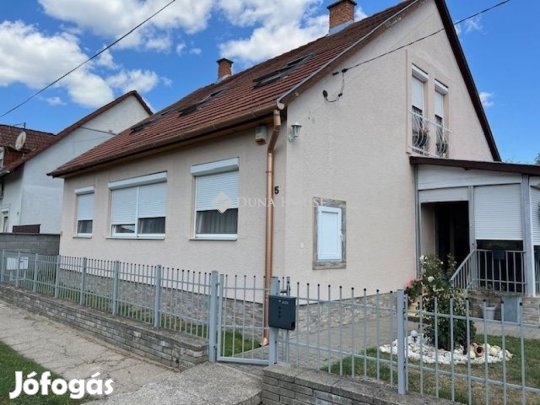 Sásdi eladó 150 nm-es ház