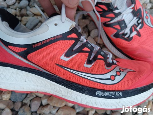 Saucony futócipő 42