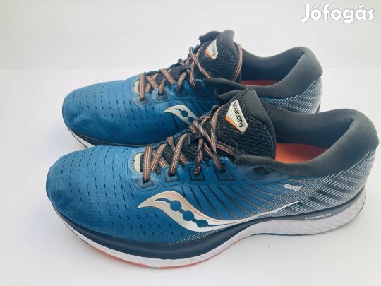 Sauncony EU 45 férfi futócipő