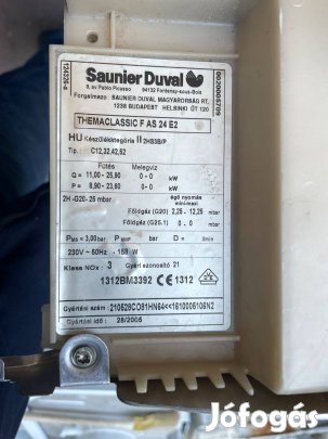 Saunier Duval Themaclassic AS 24 E2 fűtő / indirektes turbós kazán