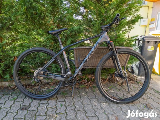 Sava karbonvázas 29-es mtb kerékpár eladó