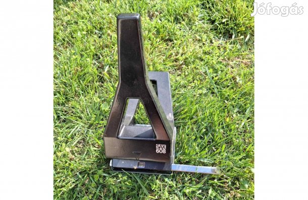 Sax 608 nagy teljesítményű lyukasztó 2000 forintért eladó