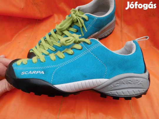 Scarpa Mojito kék bőr 38.5-es női túracipő eladó,