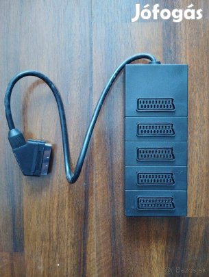 Scart elosztó