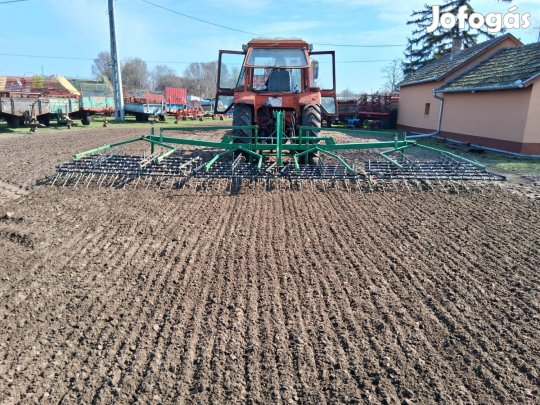 Scheiber 7,5 méteres gyomfésű hidraulikus nyitás csukás kifogástalan á