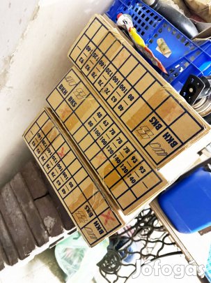 Schindler Tetőtéri Ablakok( Bontatlan/Új)