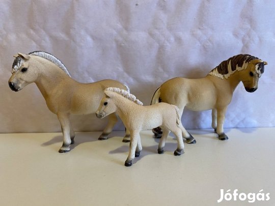 Schleich Fjord Póni család 