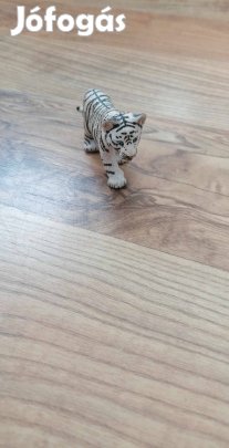 Schleich tigris kölyök
