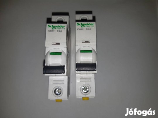 Schneider A9F04102 kismegszakító /439
