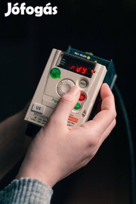 Schneider Altivar ATV12H037M2 frekvenciaváltó