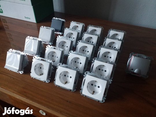 Schneider Sedna Design dugaljak, kapcsolók egyben eladók