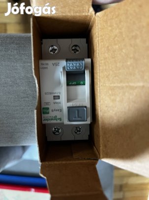 Schneider easy9 pro avk 25A/30ma A'