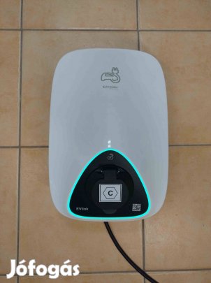 Schneider elektromos autó töltő 11kW, autom.áramszabályzós, wallbox
