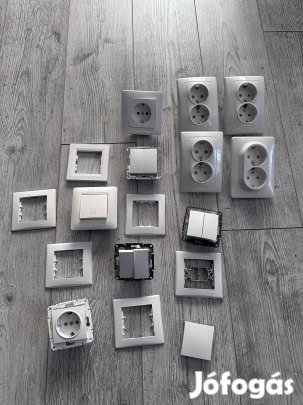 Schneider szerelvények, kapcsolók, dugalj egyben