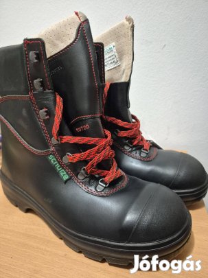 Schütze bakancs
