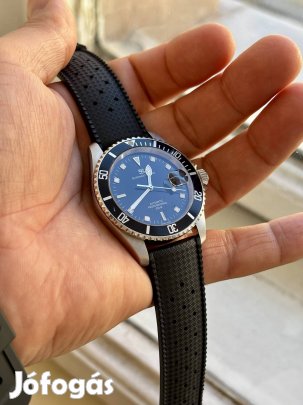 Schwarz Etienne Sub 200M