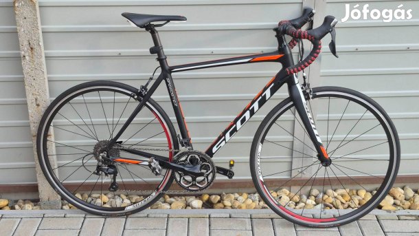 Scott Speedster 53-as országúti karbon villás versenykerékpár