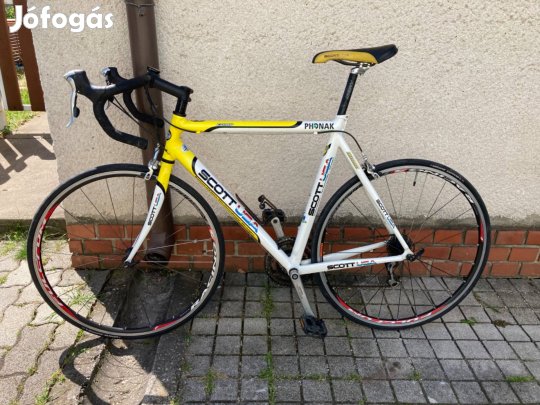 Scott országúti , phonak