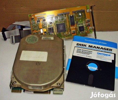 Seagate ST251-1 MFM HDD, vezérlővel