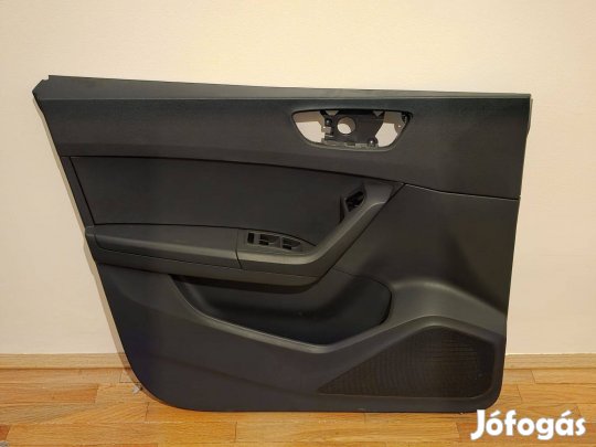 Seat Ateca 2023 ajtoburkolat barnitura