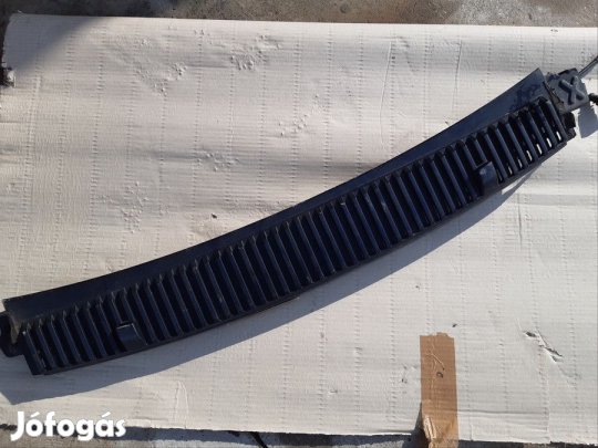 Seat Cordoba II (2002-2009) Levélrács