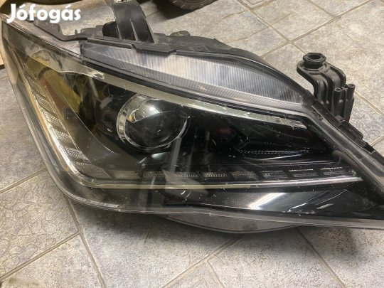 Seat Ibiza 2013-2020 jobb xenon fényszóró