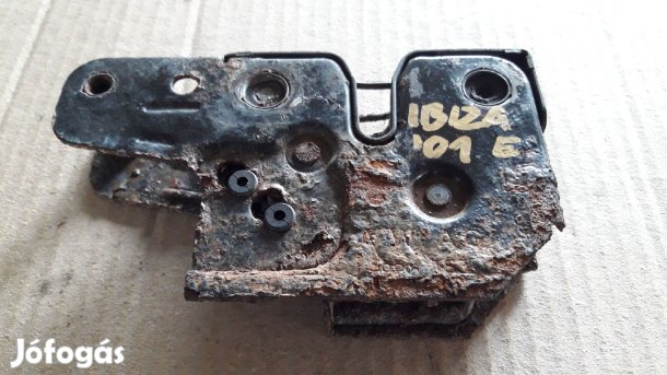 Seat Ibiza 93-02 Motorháztető Zárszerkezet