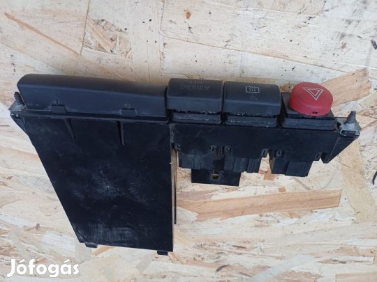 Seat Ibiza III (2002-2009) Tároló