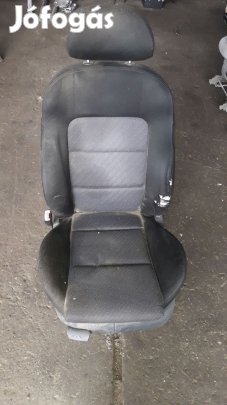 Seat Leon Bal Első Ülés