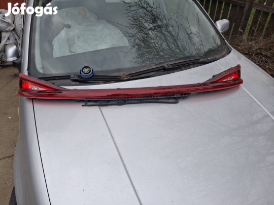 Seat Leon MK4 Hátsó Full ledes középső lámpacsík