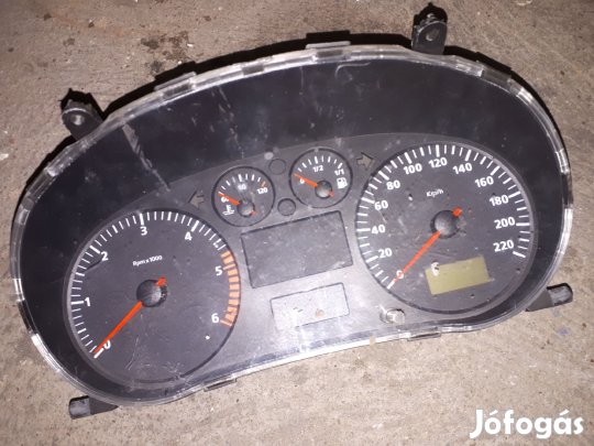Seat Leon Óraegység / Kilométeróra