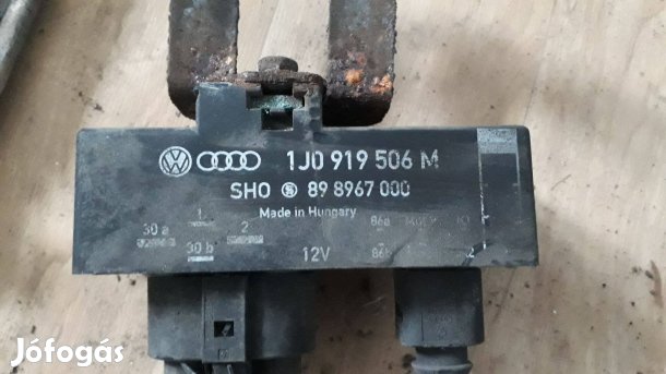 Seat cordoba hűtő ventilátor vezérlő 1J0919506M relé