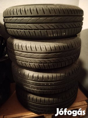 Seat gyári lemezfelni nyári gumival 4db eladó