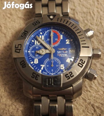 Sector Divers Team 1000 titán búvár óra