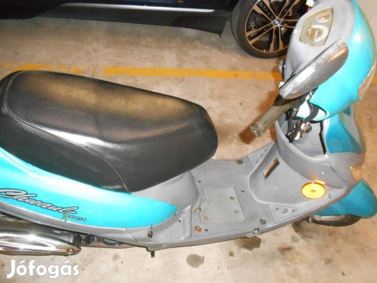 Segédmotor 4 ütemű 50 kcm3 minden alkatrésze eladó